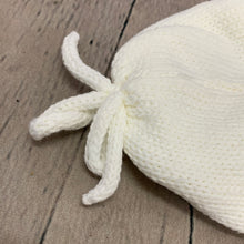Load image into Gallery viewer, Baby Knitted Hat 0-3 M 3-6 M Months White