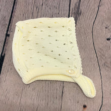 Load image into Gallery viewer, Baby Girl's Knitted 3 PieceOutfit White Blue Lemon Yellow