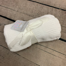 Load image into Gallery viewer, Pram or Moses Basket White Cellular Blanket 70 x 90 cms