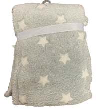 Load image into Gallery viewer, Soft Fllece Baby Wrap Grey &amp; White 75 x 100 cms (Copy)