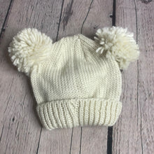 Load image into Gallery viewer, Baby Hat Hats Knitted Double Bobble Bear Face Beige