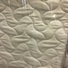 Load image into Gallery viewer, Deluxe Quilted Replacement Snuzpod 2  Mattress 80.5 x 36.5 x 5cms