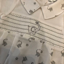 Load image into Gallery viewer, Tiny Baby Boy&#39;s or Girl&#39;s Premature Baby Romper Set White &amp; Grey - 2859