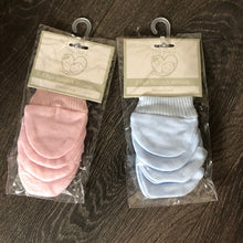 Load image into Gallery viewer, Tiny Baby Prem Baby Scratch Mitts Pink Blue